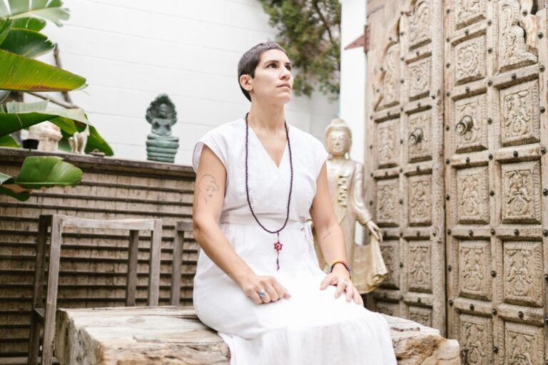 Can A Meditation Necklace Help With Healing?
