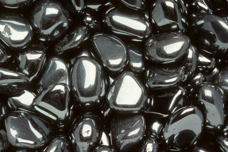 Ground Your Energy: Meditating With Hematite